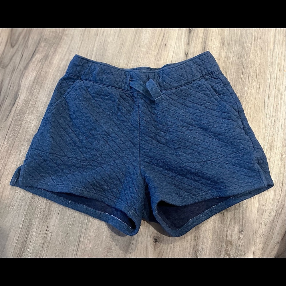 Vineyard Vines Girl Shorts Size M 10-12
